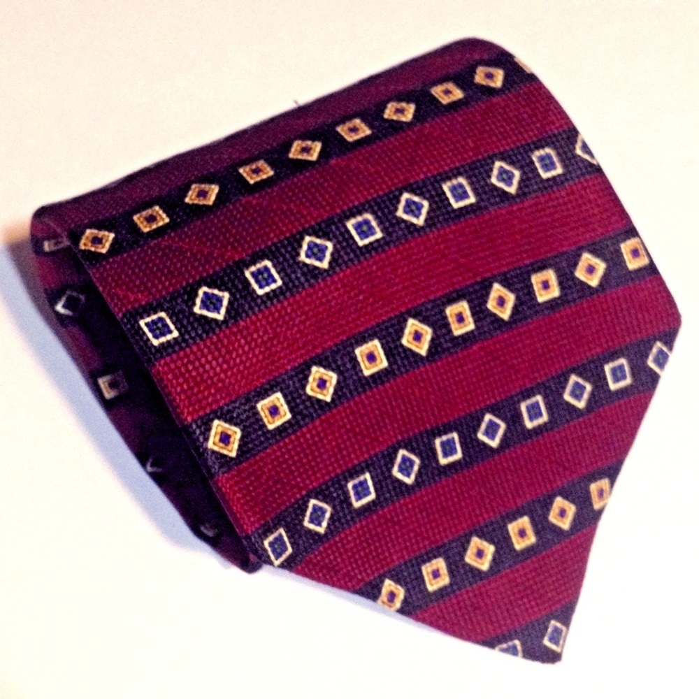 Tommy Hilfiger Classic 100% Silk Necktie